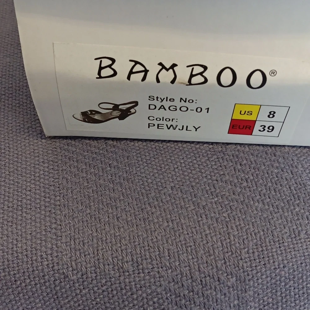 Bamboo - Picture 4 of 4